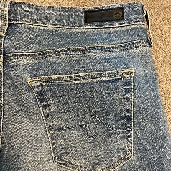 EC AG - Adriano Goldschmied "The Stevie Ankle" Slim Straight Jeans - Size 28R - Picture 3 of 6